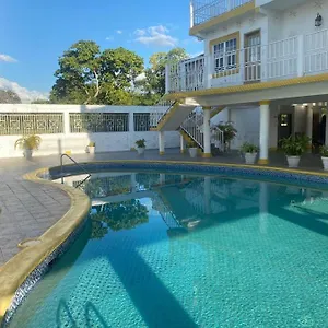 Star Castle 3*, Whitehouse Jamaica